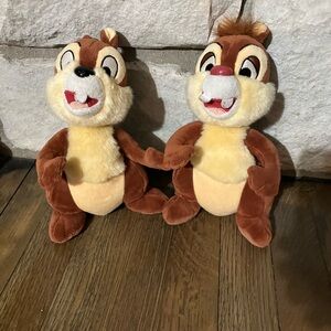 Disney Parks authentic Chip and Dale chipmunk plush toys